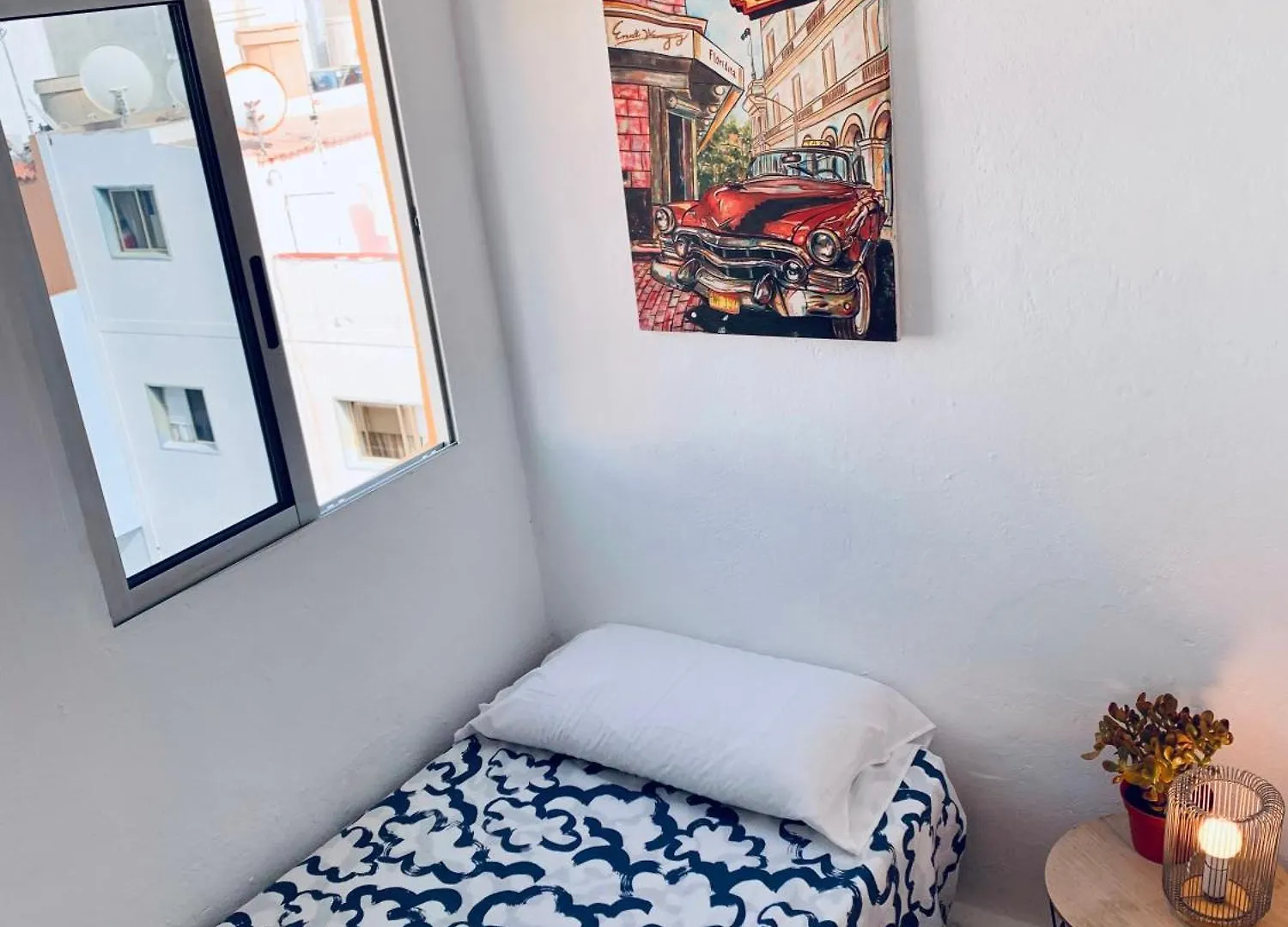 Habitacion Sencilla 아로나 0*,  스페인